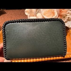 Vintage Louis Vuitton Wristlet